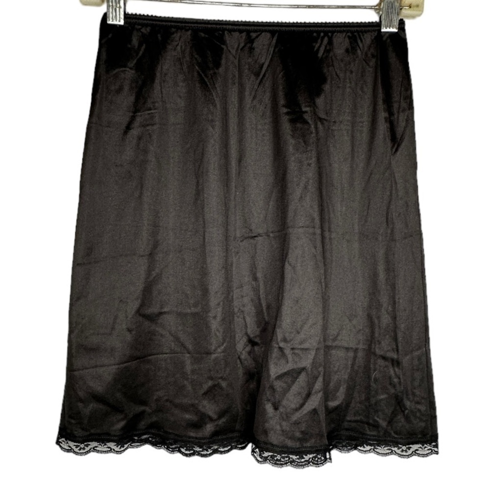 Vintage Warner's Black Nylon Slip - Picture 3 of 5